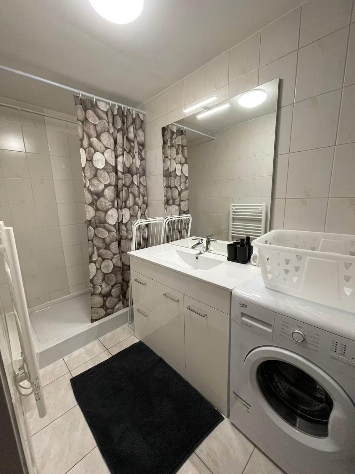 Studio Cosy La Theols A Issoudun Luaran gambar